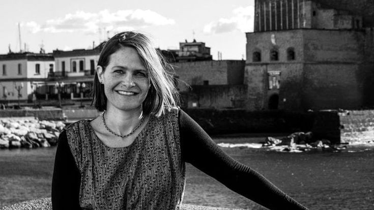 Heddi Goodrich: “Napoli per me è fuoco. Ai miei figli parlo italiano”
