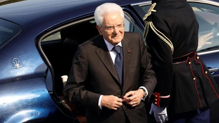 Pantelleria abbraccia Mattarella: “È il padre del nostro parco”