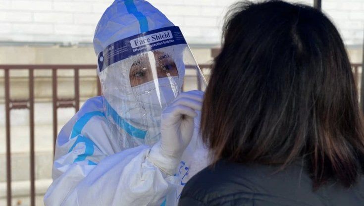 Toscana Covid 12mila nuovi positivi, 13 morti 