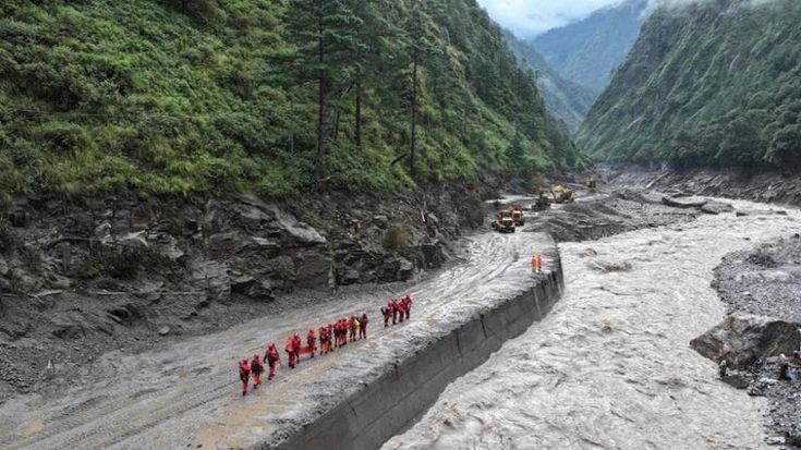 Alluvione in Nepal e Tibet: 1.473 feriti. E i morti salgono a 579. I tre italiani ancora dispersi