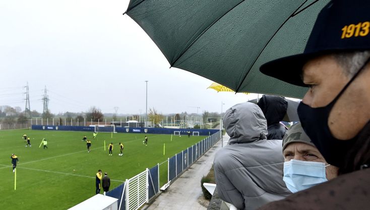 Porte aperte a Collecchio: i tifosi all'allenamento del Parma - foto 