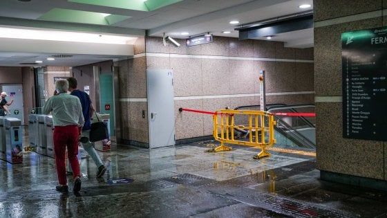 Torino conta i danni dopo il nubifragio di ieri: ancora due stazioni del metrò chiuse