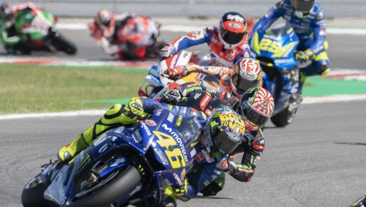 MotoGp, Valentino Rossi: "Tra un mese deciderò il mio futuro, difficile continuare senza risultati"