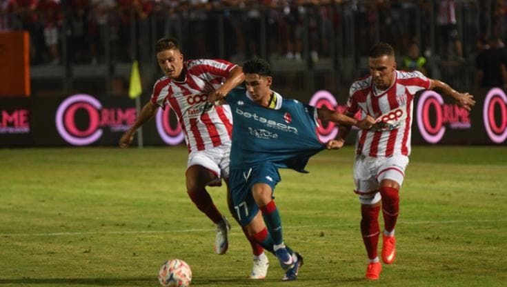 Barletta sente il derby, il Bari è un fantasma: la sconfitta per 3-0 è una batosta che fa male