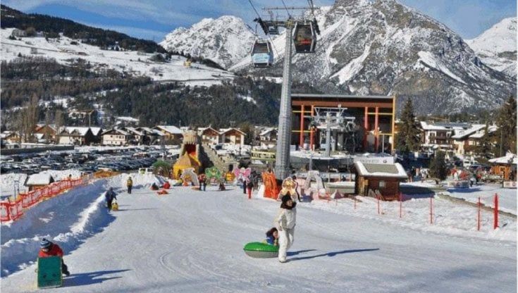 Neve più cara: +9% sugli skipass, in Lombardia i rialzi maggiori