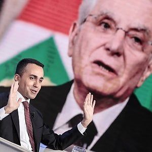 Sondaggi, la Lega oltre il 25%. "L'addio al governo del cambiamento danneggia soprattutto i grillini"