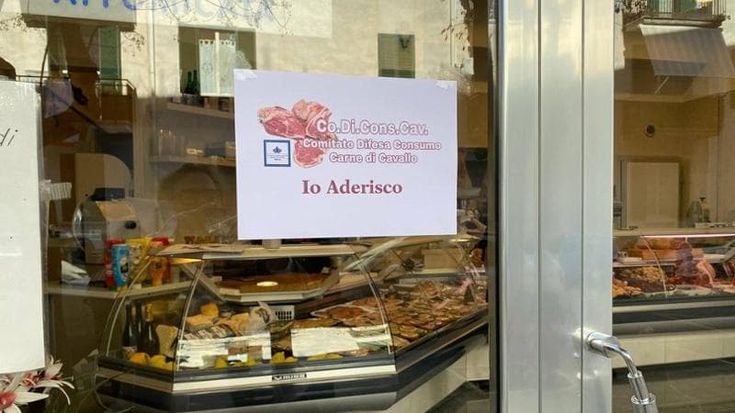 "La carne di cavallo non si tocca”, i macellai pugliesi insieme contro la legge che vuole vietarla