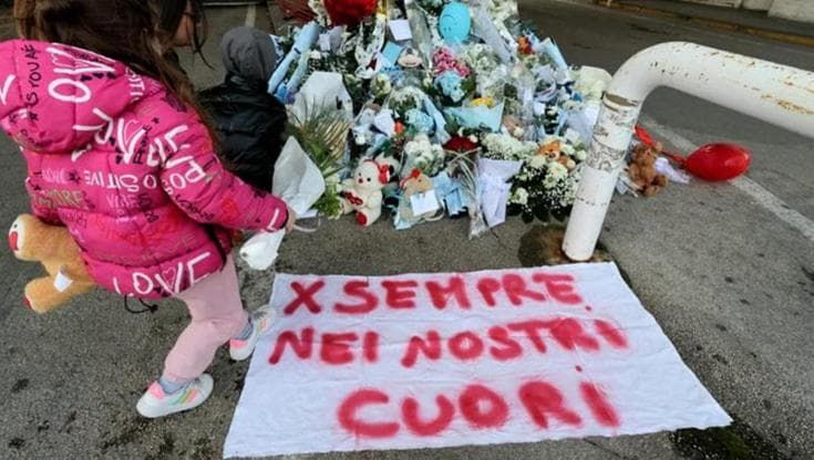 Domenico, le domande lontano dal clamore