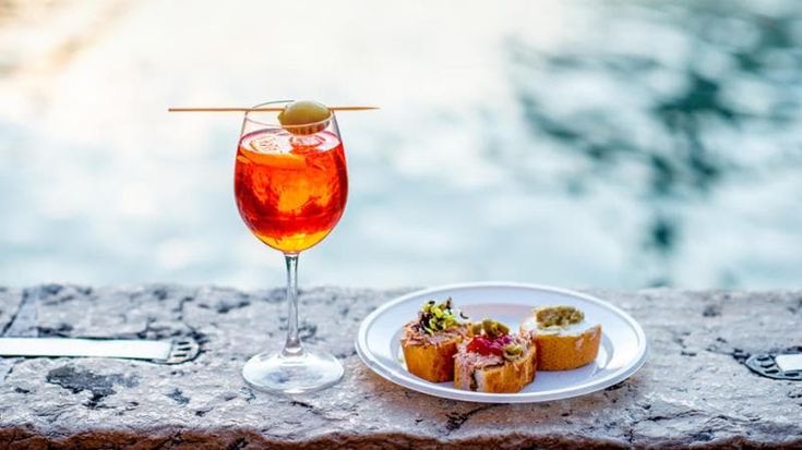 Aperitivo e igiene, come cambia il rapporto nell’era post pandemia