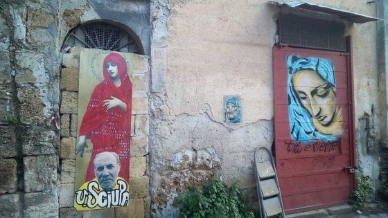 Palermo, mercato del Capo: la street art rende omaggio allo storico ambulante scomparso