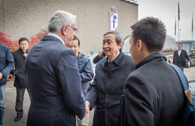 Il Vice Primo Ministro cinese Ma Kai in visita alla Pininfarina