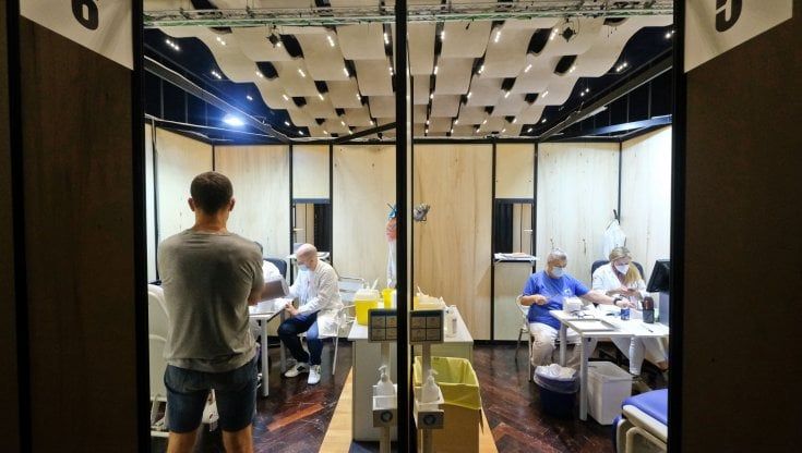 Vaccini, assedio ai medici di famiglia per l’esenzione