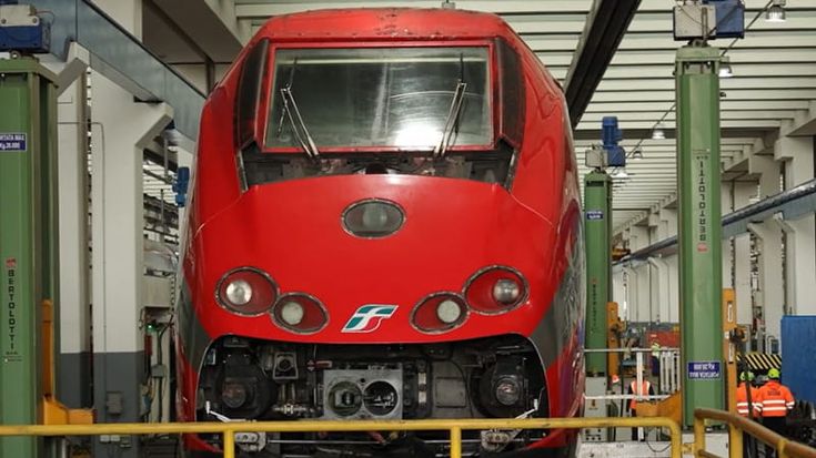 Frecciarossa, centro di manutenzione a Parigi per i collegamenti sotto la Manica