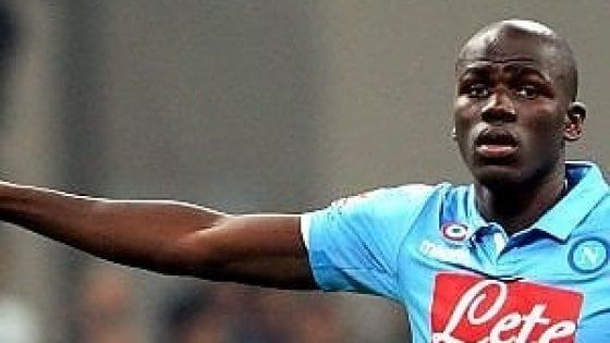 Napoli, il Liverpool offre 40 milioni per Koulibaly. Gli azzurri alle prese coi rinnovi di Ghoulam e Strinic