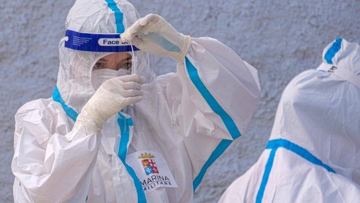  Positivi e dimenticati: “Noi chiusi in casa aspettando il tampone”