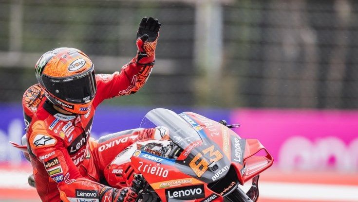 Bagnaia: "Più che Valentino rincorro Federer, la MotoGp si apra ai più giovani"