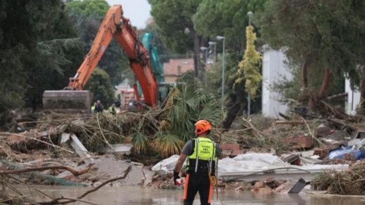 Pnrr, l’Italia fa poco sul post-alluvione. La rete veloce in fibra è al 50%