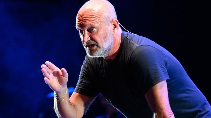 Andrea Pucci rinuncia a Sanremo: “Insulti assurdi. Il termine fascista non dovrebbe esistere più”