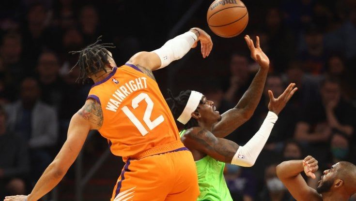 Basket, Nba: Phoenix e Miami continuano la corsa al vertice, sesta vittoria consecutiva per Atlanta