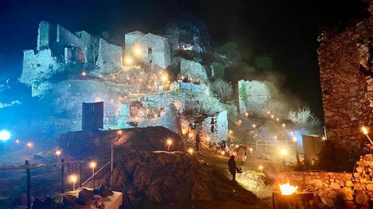 Cilento, il borgo disabitato di San Severino torna in vita con il presepe vivente