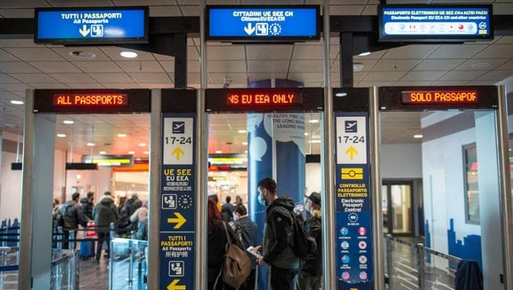 Enac e Regione spingono il Marconi verso Forlì: “Spalmi i voli, è quasi al limite massimo”