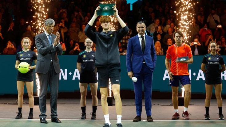 Sinner vince il 500 di Rotterdam: De Minaur battuto in due set. Da lunedì Jannik numero 3 del mondo