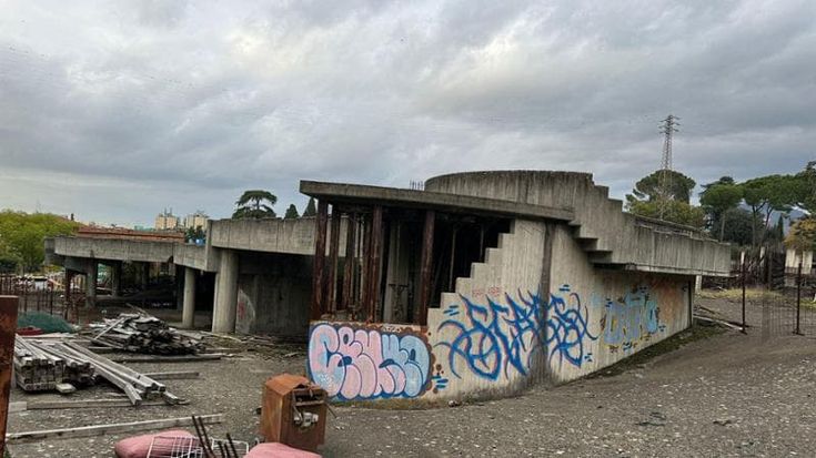 Sessanta appartamenti, 400 posti auto, un giardino: la seconda vita del “Mostro” del Poggetto