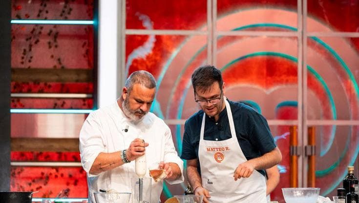 Angel Leon spiazza tutti: elimina uno dei favoriti alla vittoria