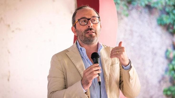 Firenze, Funaro ha la giunta (quasi) pronta, tra i maldipancia del Pd. Danti assessore per Avs irrita Ecolò. Ed è rebus vicesindaco