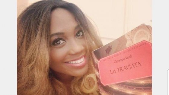 Una miss per la Traviata: Angel Blue sarà Violetta alla Scala di Milano