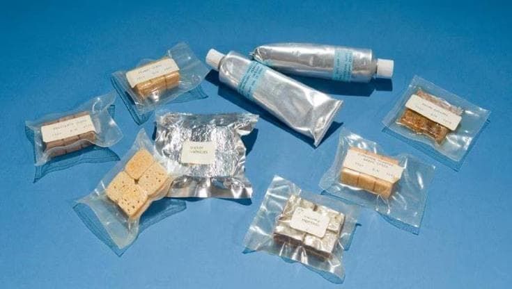 Cibi insipidi nello spazio, colpa dell’isolamento: ma la dieta degli astronauti può migliorare. Lo rivela uno studio