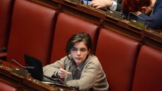 Manovra, Pd infuriato con il M5S: "Ci bocciano il testo sui contraccettivi gratis ai giovani e lo ripresentano come fosse loro"