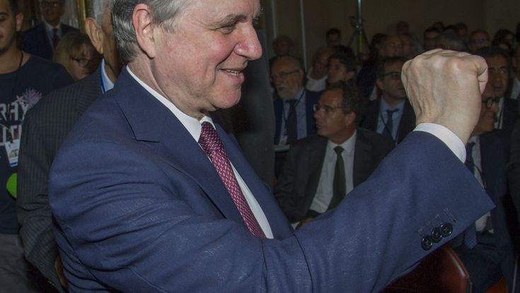 Il burrone dello spread secondo Visco
