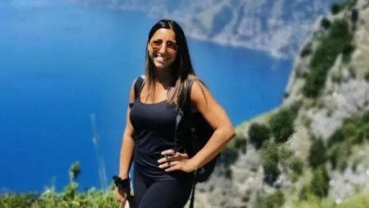 Incinta al settimo mese, va in ospedale e viene dimessa: muore insieme al bimbo