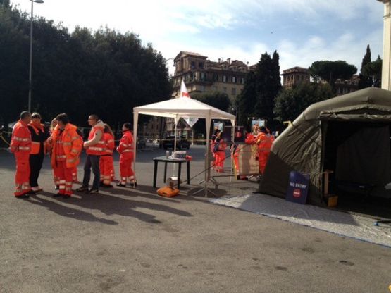 Piazza Mazzini, per la maratona di Roma<br />allestito un ospedale da campo