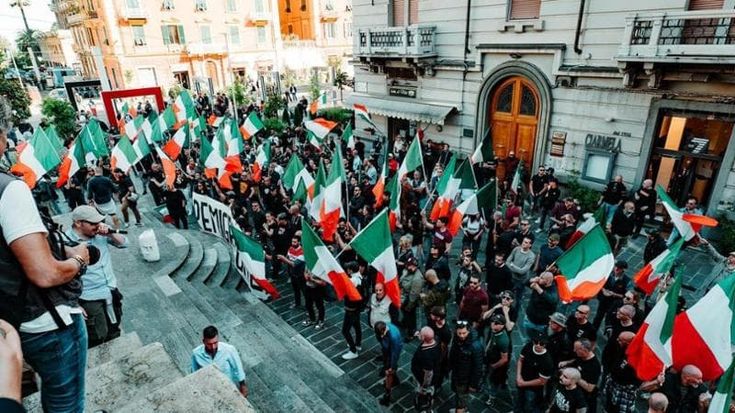 “Le istituzioni impediscano la manifestazione di Remigrazione”, una proposta razzista e xenofoba
