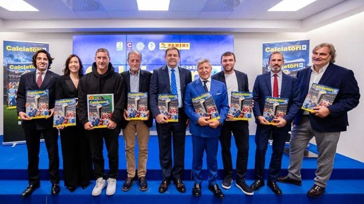 Torna l’album calciatori Panini: tutte le novità, dalle leggende alla sezione Fantacalcio