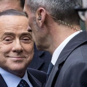 Berlusconi: "Non &egrave; pi&ugrave; democrazia, voteremo solo ci&ograve; che ci convince"