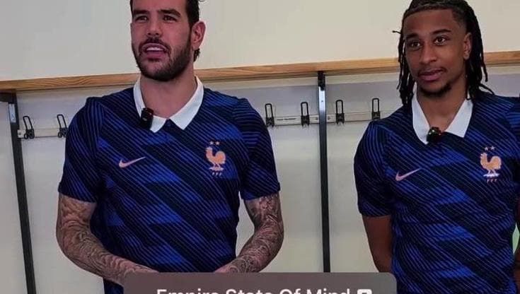 Mondiali, Theo Hernández e Olise si sfidano a "chi riconosce la canzone"