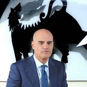 Eni, Zingales: "Descalzi mi disse che paralizzavo la società"