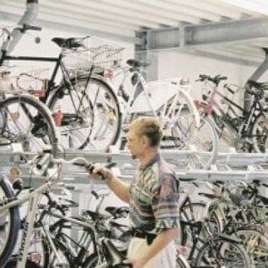 Torino, la stazione di Porta Nuova avrà il suo maxi-parcheggio per le bici