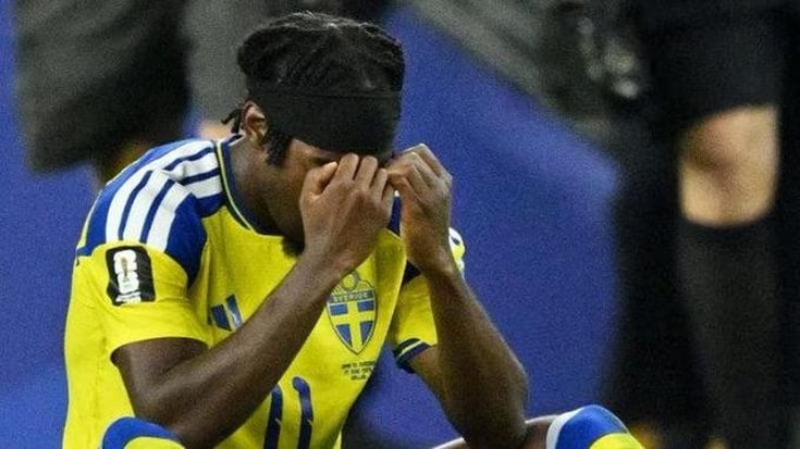 Elanga, qualificato a sua insaputa