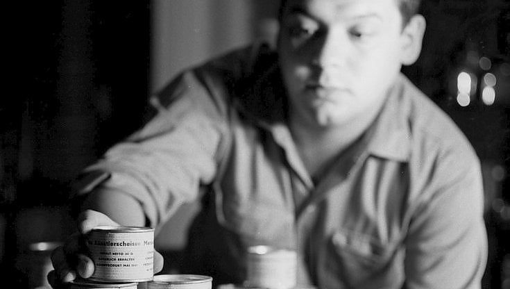 L'anniversario. A 60 anni dalla creazione, la "Merda d'artista" di Piero Manzoni scandalizza ancora