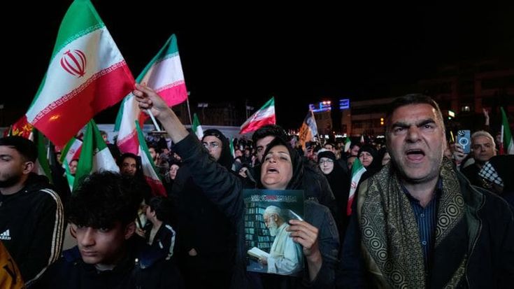 L’intesa a 90 minuti dall’apocalisse: che cosa è successo tra Usa e Iran. Il nodo di Hormuz