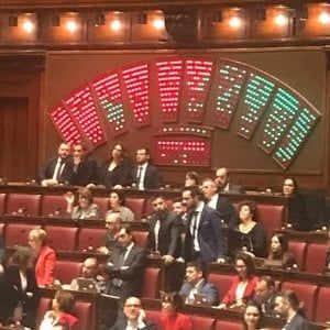 Prescrizione, maggioranza spaccata alla Camera. Iv vota l'ordine del giorno dell'opposizione