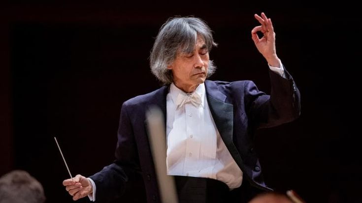 Nagano, un americano a Parma. Il debutto alla guida della Filarmonica Toscanini