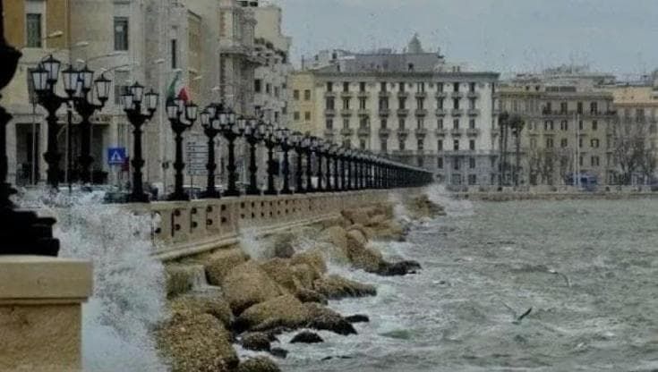 Maltempo in Puglia: l’allerta diventa arancione per i violenti temporali. E da lunedì vento e freddo