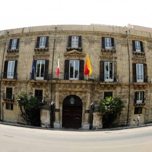 Doppie indennit&agrave; mai restituite. Regione, inchiesta sui burocrati d&rsquo;oro<em class="author"><br /></em>