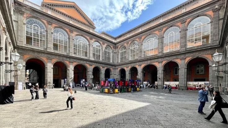 Campania Libri torna il festival a Palazzo Reale