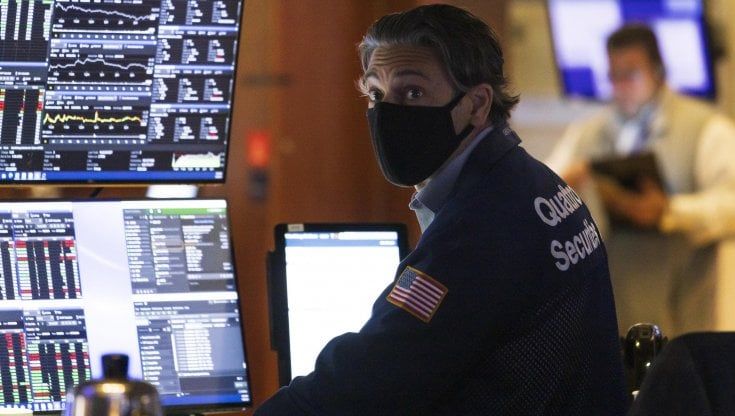 Le Borse di oggi, 2 agosto. Listini Ue in rialzo, la manifattura cinese scivola ai minimi da 15 mesi